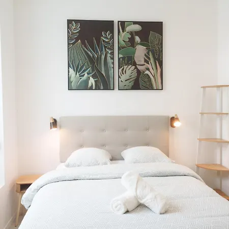 Le Petit Joyau De Voltaire Saint-Quentin (Aisne)